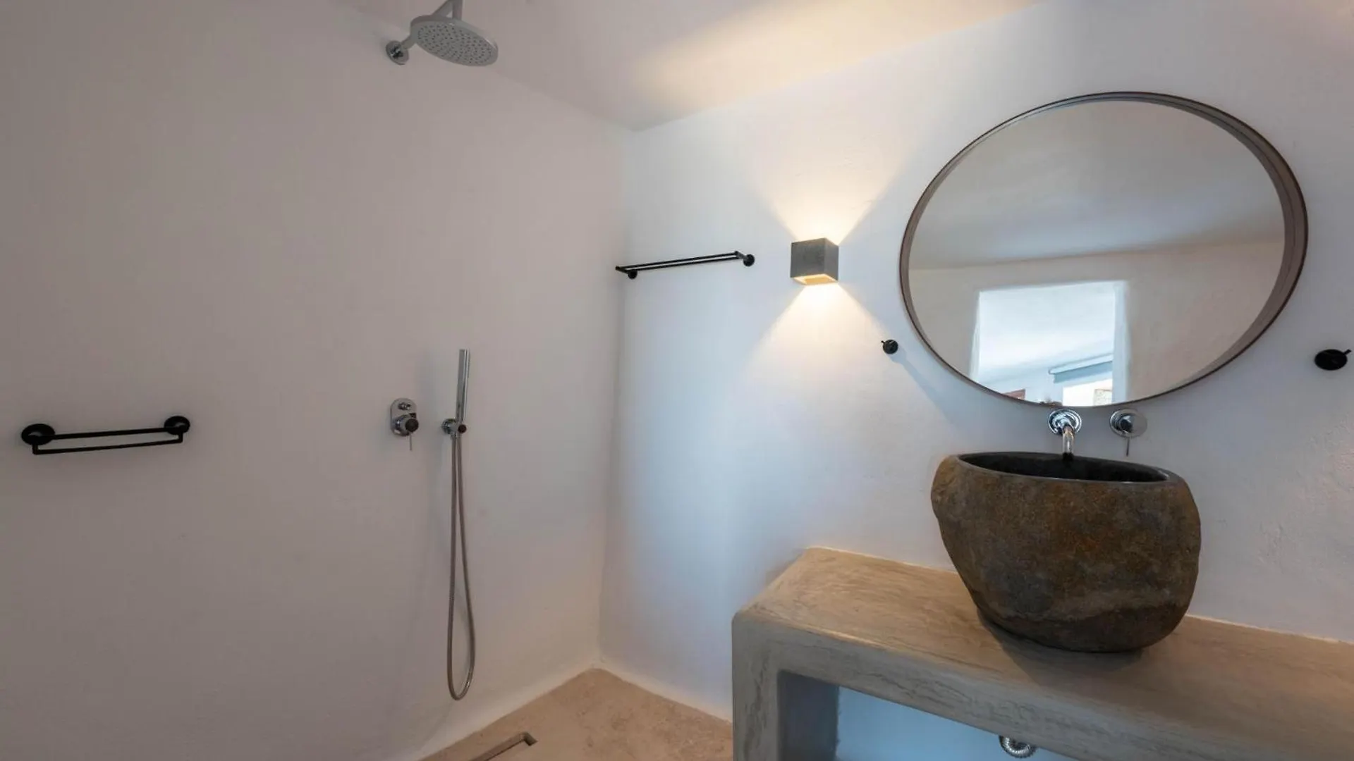 Nomade Villa 4 Bd In Psarou Mykonos Town Yunanistan