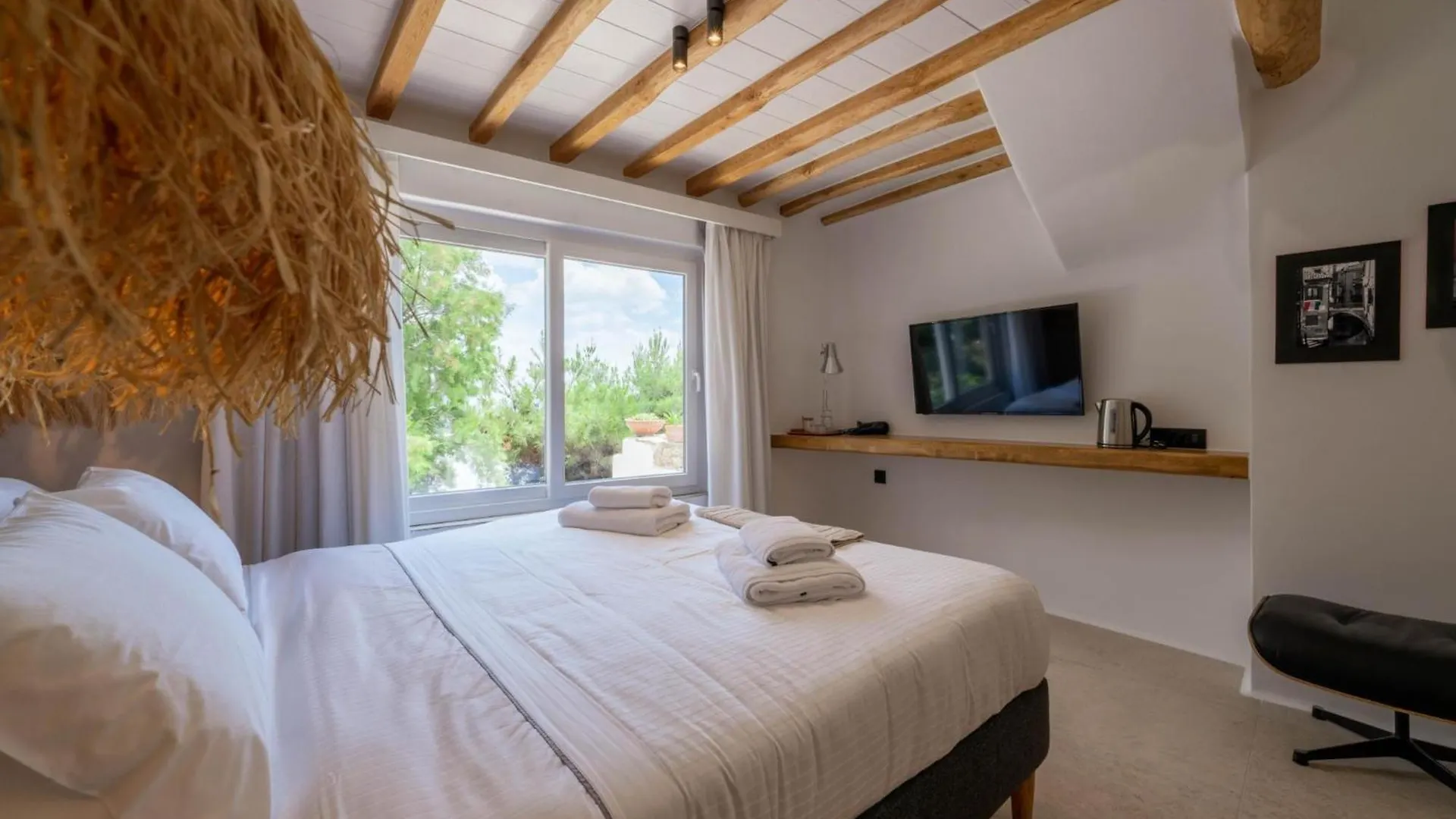 Nomade Villa 4 Bd In Psarou Mykonos Town Yunanistan