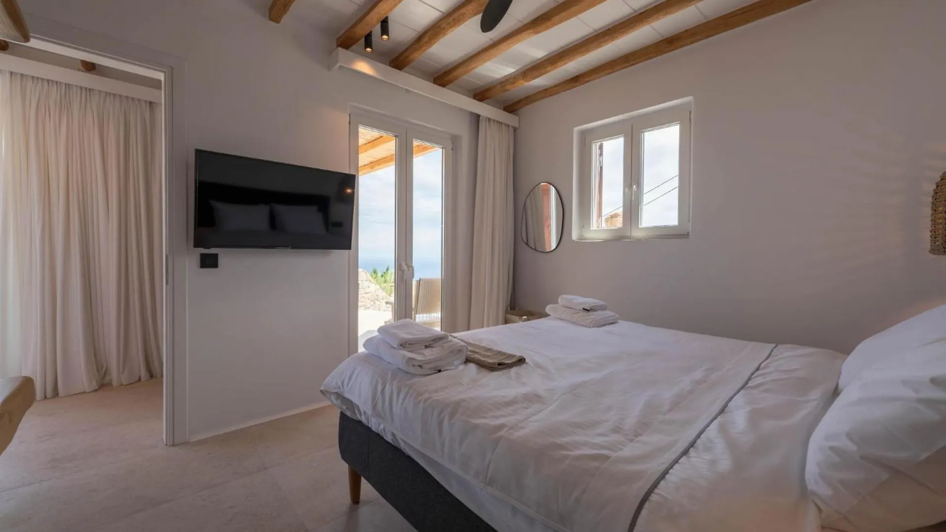 Nomade Villa 4 Bd In Psarou Mykonos Town